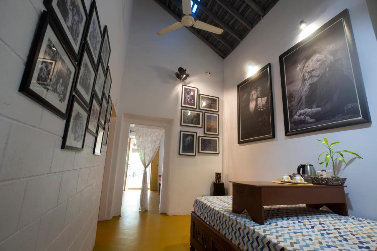 Craft Hostels Anjuna Exteriör bild