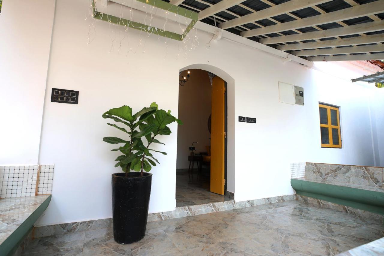 Craft Hostels Anjuna Exteriör bild