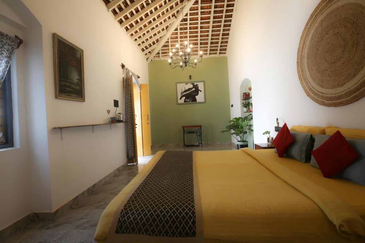 Craft Hostels Anjuna Exteriör bild