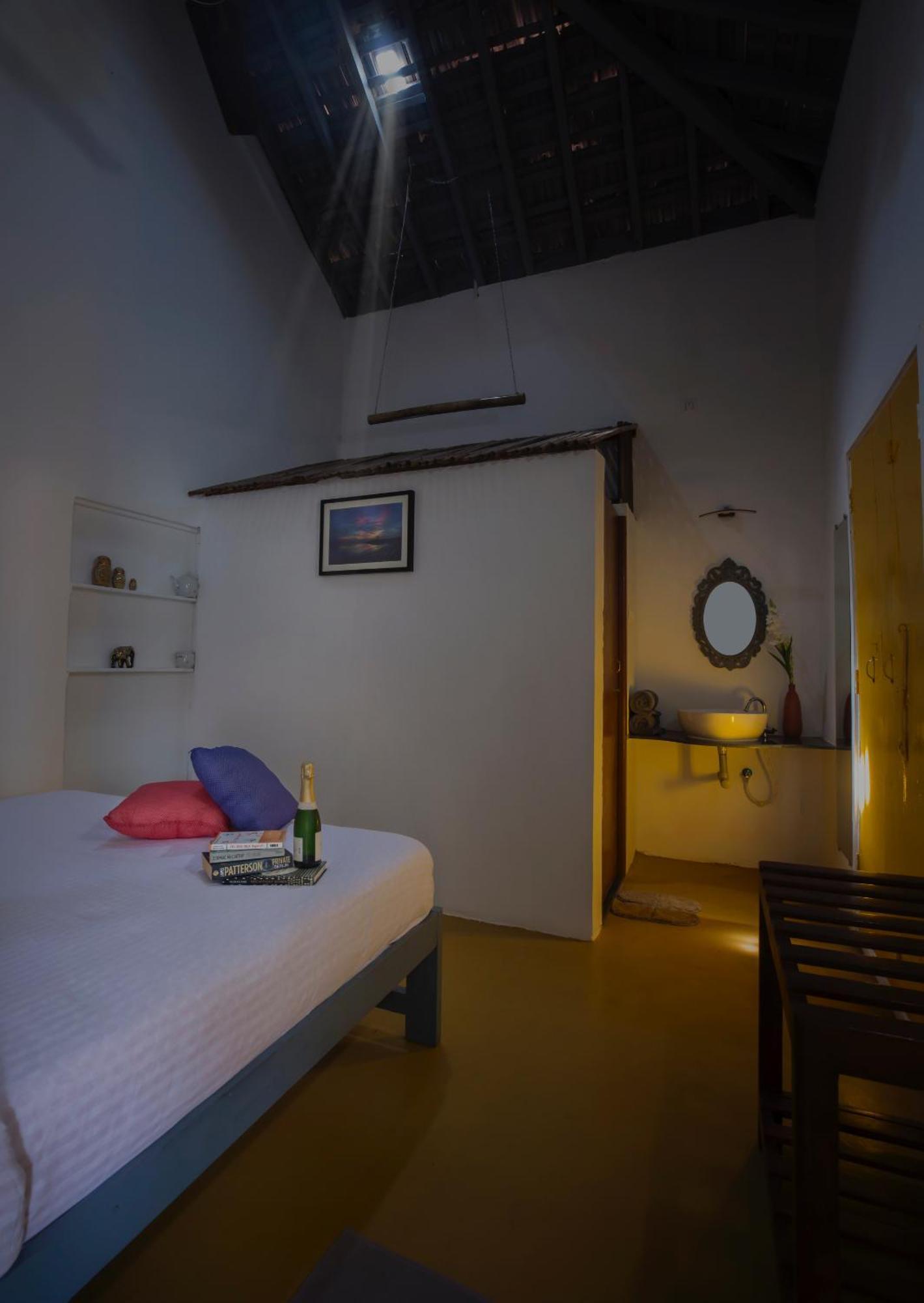 Craft Hostels Anjuna Exteriör bild