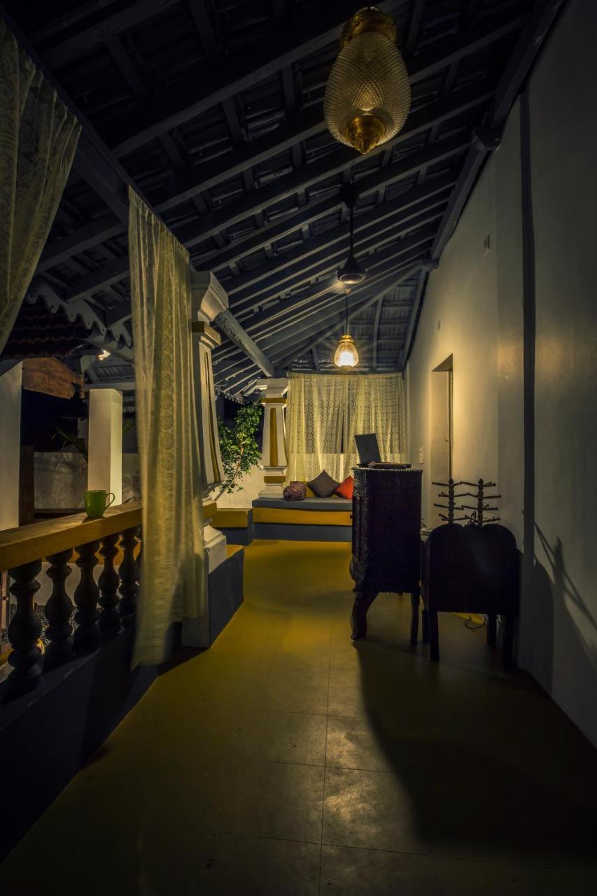Craft Hostels Anjuna Exteriör bild